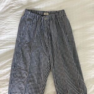 BRANDY MELVILLE - black and white gingham trousers